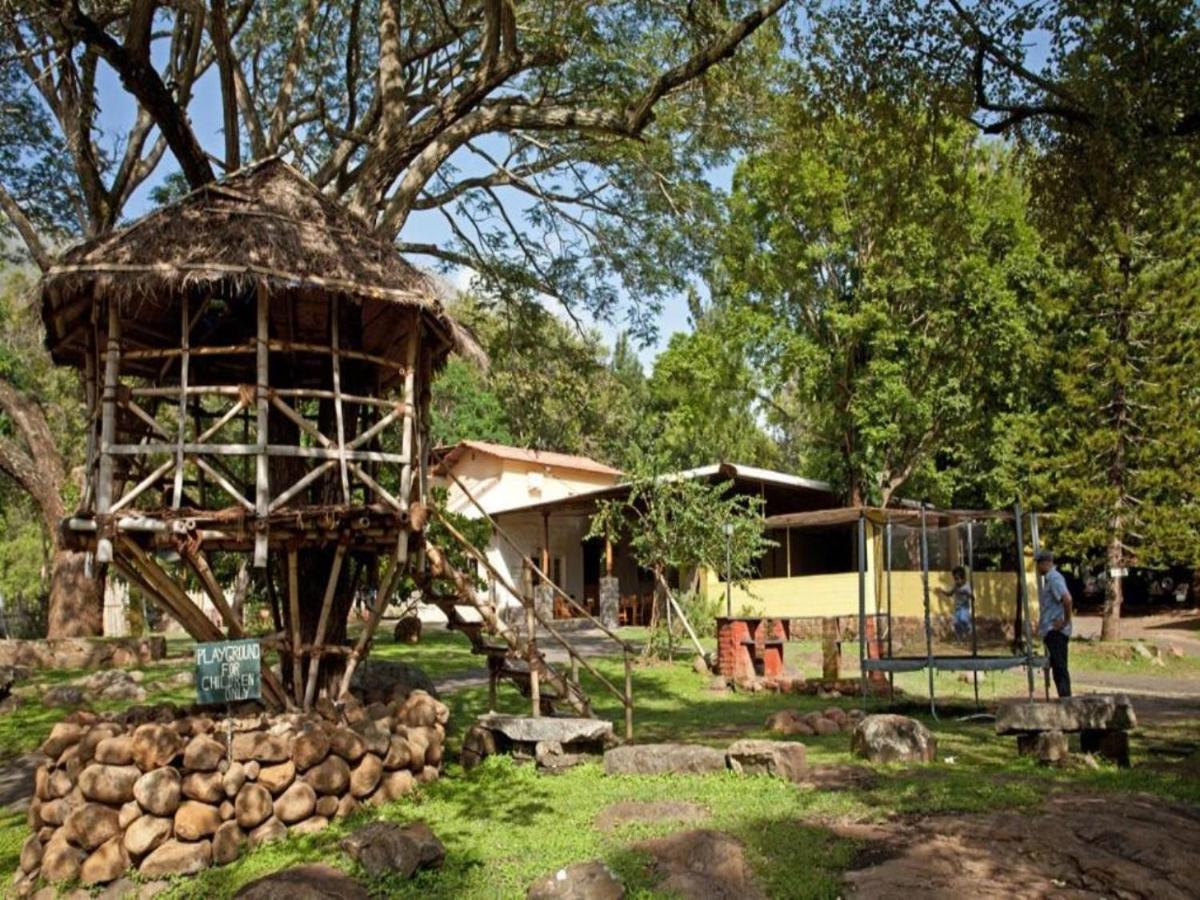 Jungle Hut Hotell Masinagudi Exteriör bild
